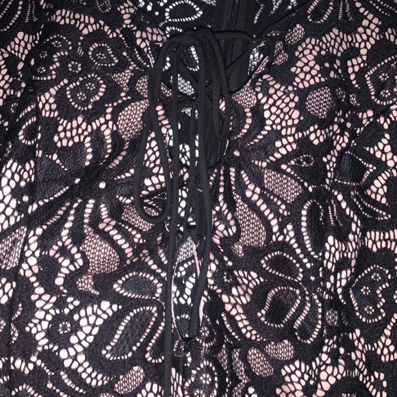 Forever 21 Black & Nude Lace Dress - Picture 2 of 2